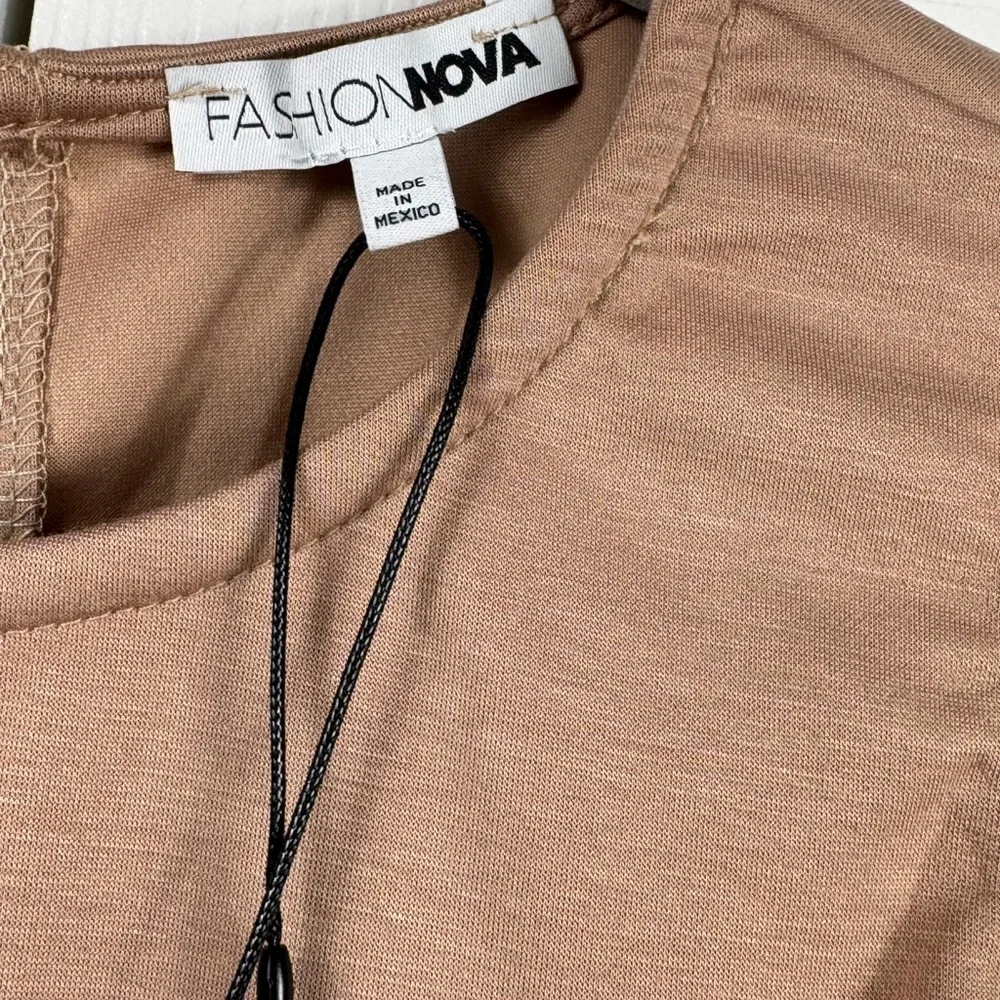 Fashion Nova Nude Wide Leg Jumpsuit Medium Stretch Drawstring Pockets - Picture 7 of 11